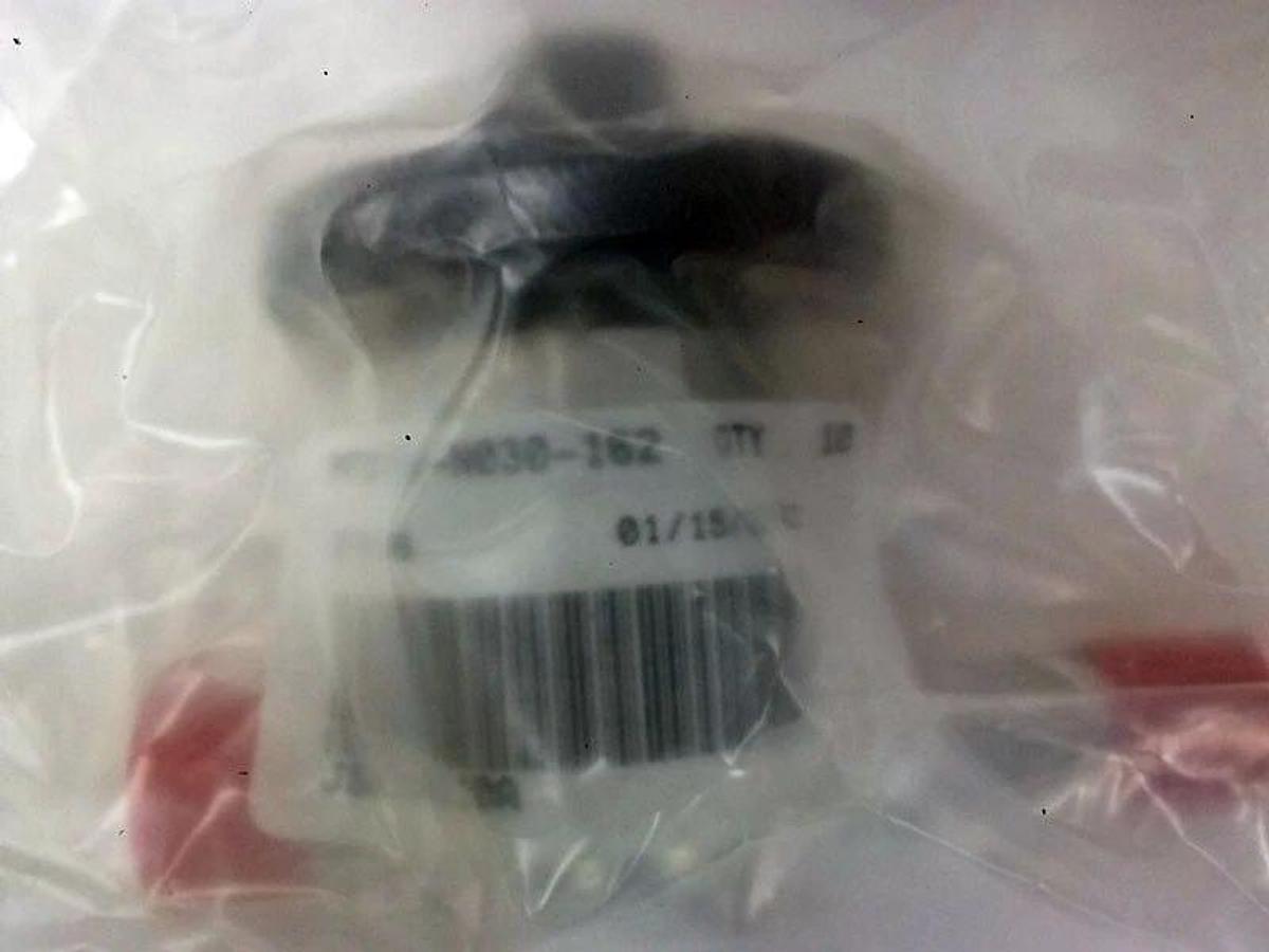 Tescom PV71LKN030162 Diaphragm Valve 1/2" Tube Stub, NIB