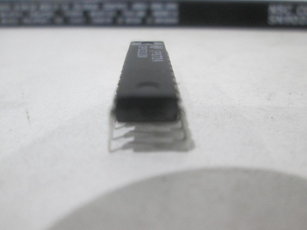 Used AMD, P8724 DP8310N, Integrated Circuit, New, Lot of 14