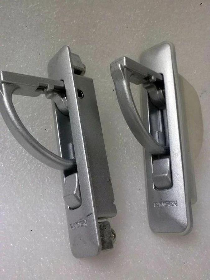 Used Takigen Push Button Rotary Pulls, Zinc, Silicon Case Included - Lot of 8, Used