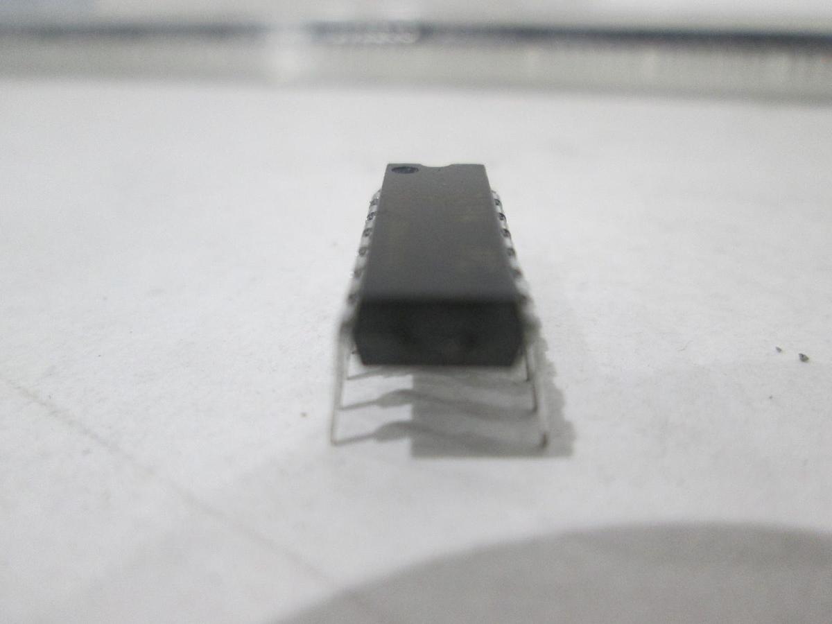 Used Fairchild, 7404PC, Integrated Circuit, New, Lot of 25
