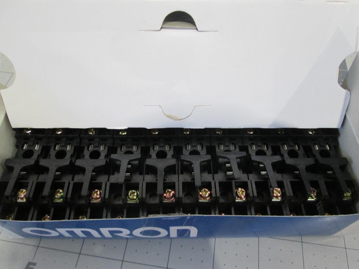 Omron, P2RF-05, Connecting Socket, New, Lot of 10