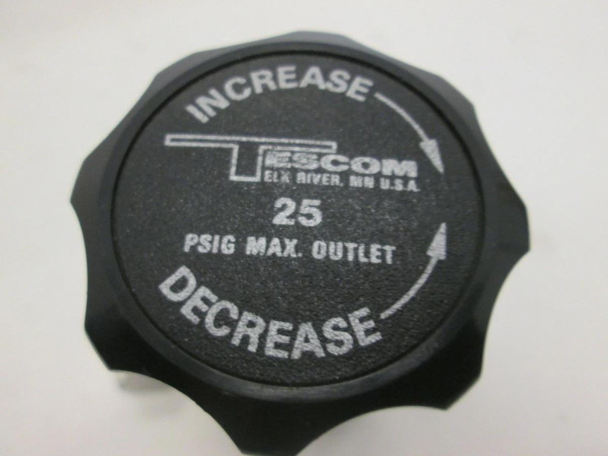 Tescom, 44-226X-R92-008, Pressure Regulator, 400 PSI, New