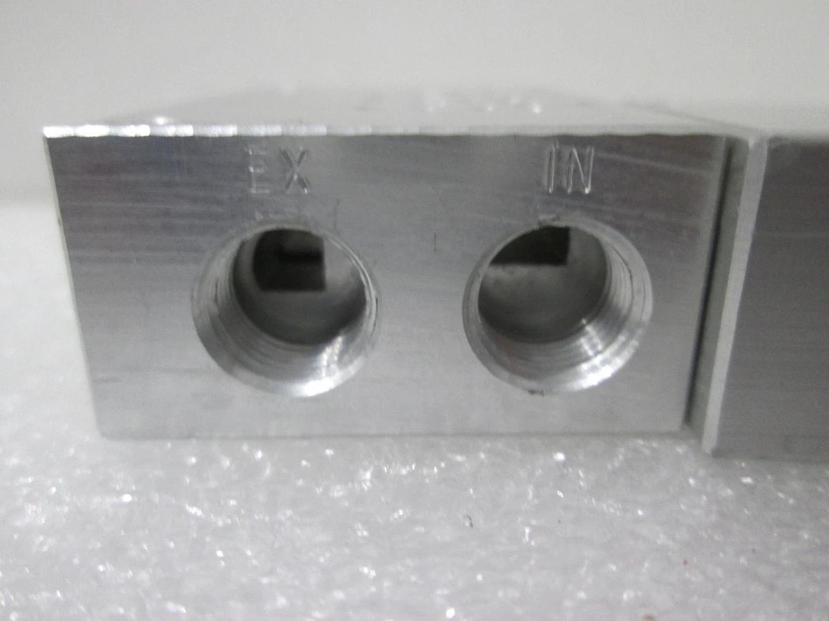 SMC, 3 Position Manifold Block for Valve, New, Lot of 2