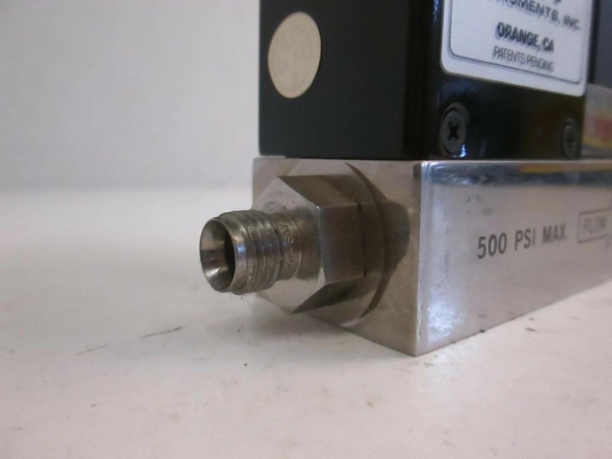 Used Unit UFC-1020 Mass Flow Controller MFC, O2, 10 SCCM
