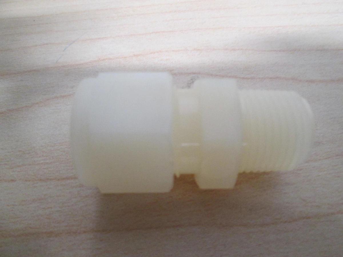 Swagelok, Connector, 1/2" ODT to 3/8 NPTM, 206-160, New, Lot of 7