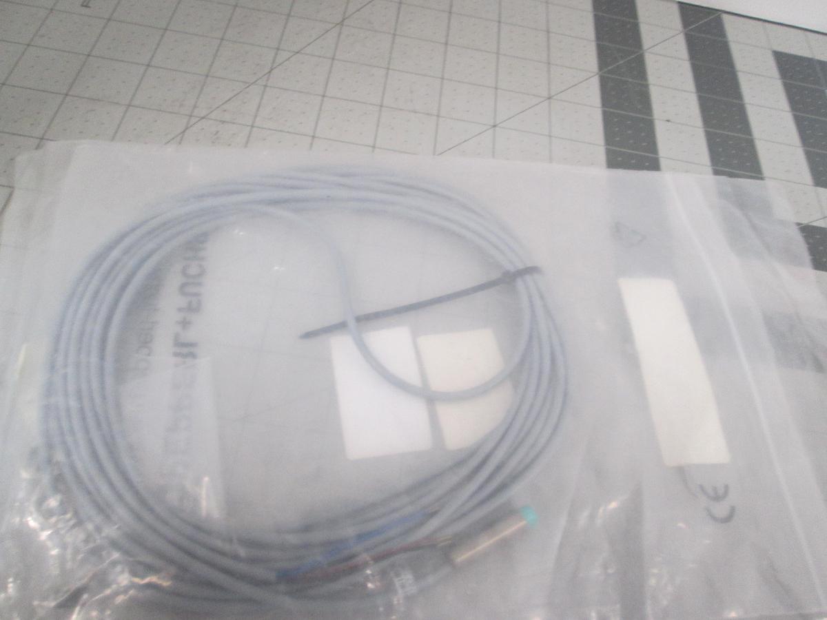 Pepperl+Fuchs, NBN3-8GM30-E2, Proximity Sensor, 830063374, New Sealed