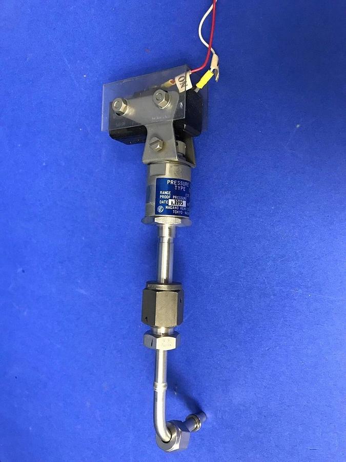 Used Nagano Keiki CB14 Pressure Switch Assy 0.35-0.7 kgf/cm2, 1/4" F Swagelok, Used