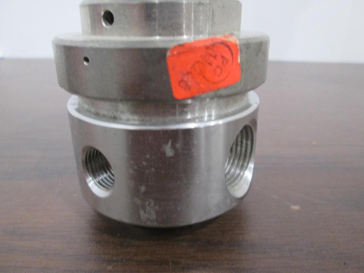 Used Tescom, 44-3252-A85-080, 4 Port Regulator, 100 PSIG Max Outlet, Used