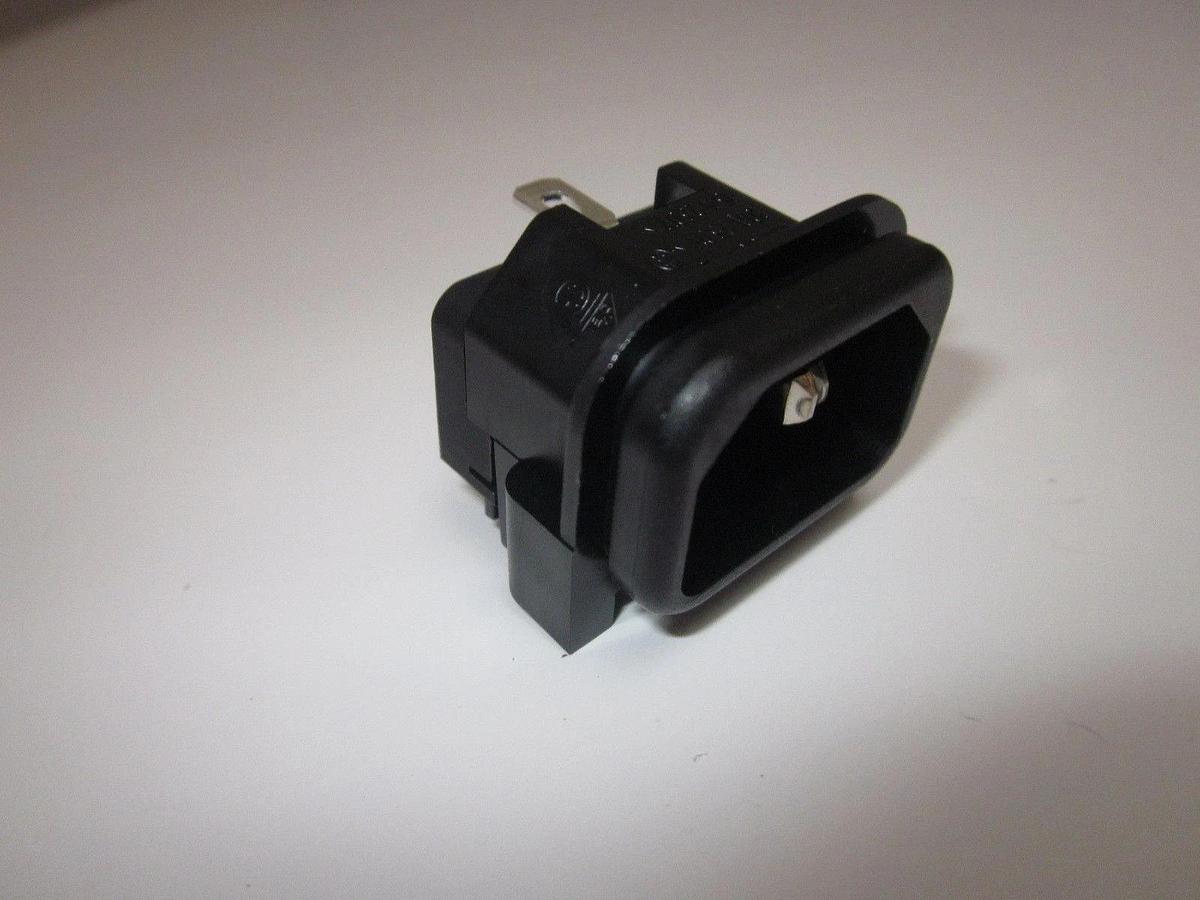 Newark Electronics GSP2 Power Entry Plug 10/15A, 250V, PCB Mount Lot of 25