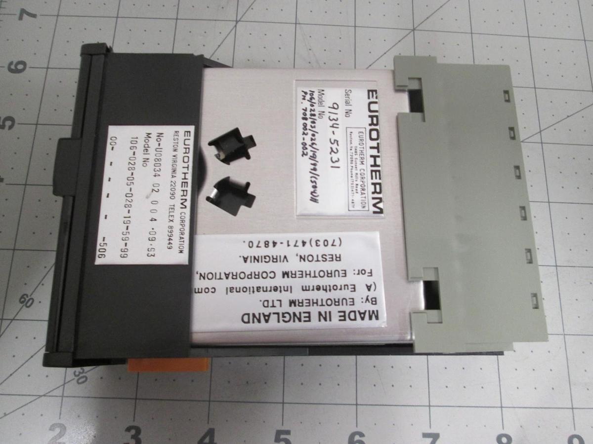 Eurotherm, 106-028-05-028-19-59-99, Temperature Controller, New