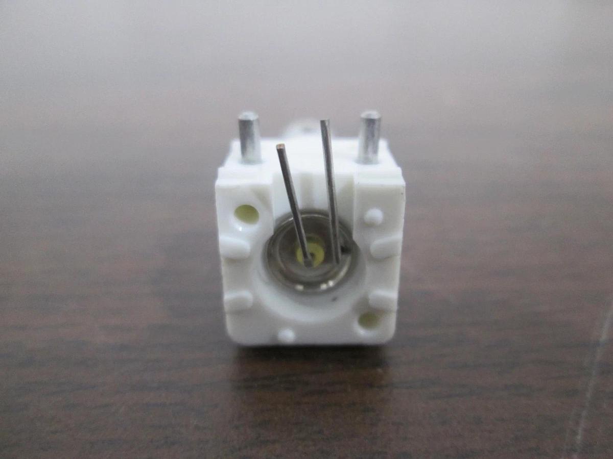 AMP, 227161-1, BNC White Body RA Tin Contact, New, Lot of 21