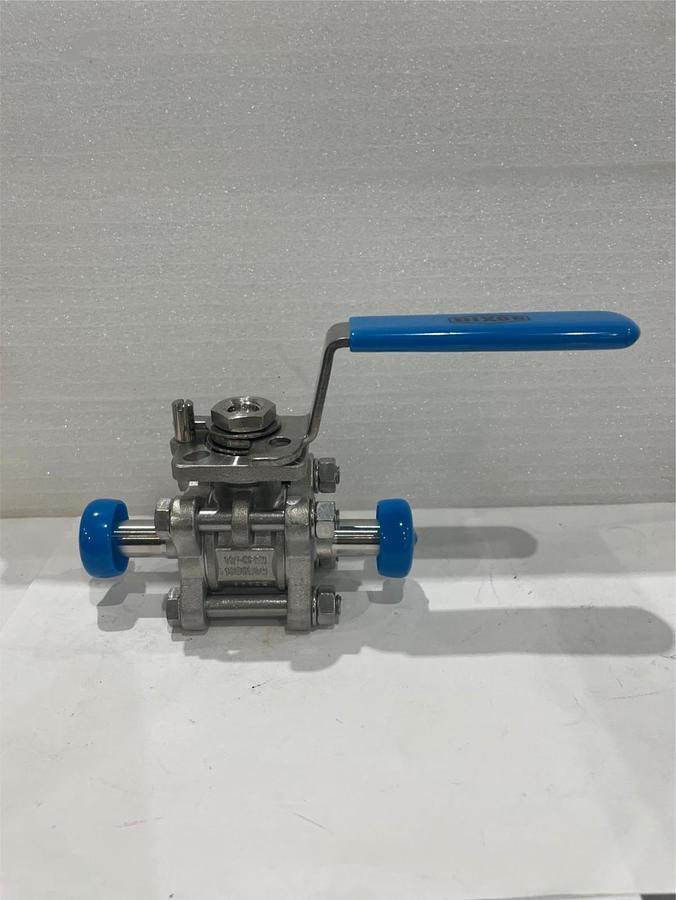 Used Dixon, 1/2"-C8M 1000WOG, Ball Valve, Clamp, Used