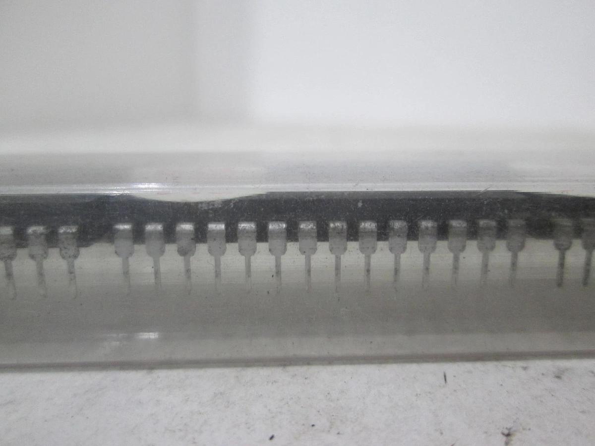 Adobe, 342-009I+LI, Integrated Circuit, New, Lot of 15