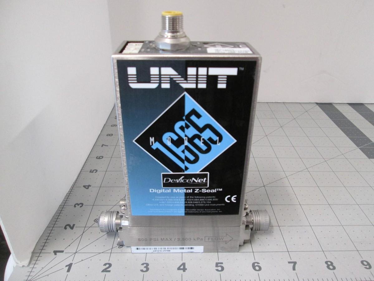 Used Unit, UFC-1665, HCL, 200 SCCM, Mass Flow Controller, New