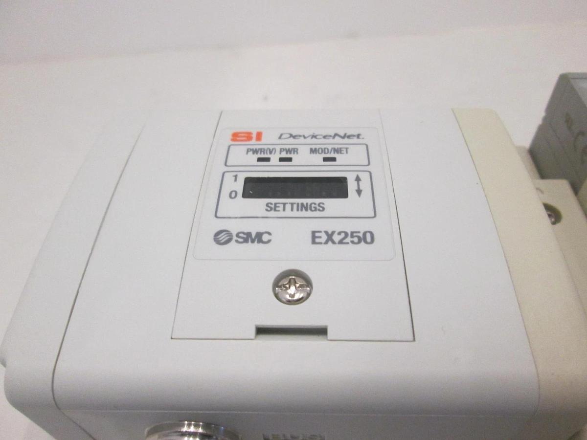 SMC, EX250, DeviceNet Interface Module Assy w/ 10 Valves, SV1200-5FVD, New