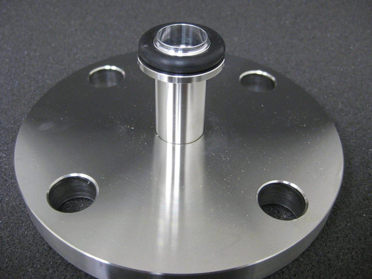Stainless Steel Vacuum Assy: 5" F to NW16 Adapter, Centering Ring & Clamp