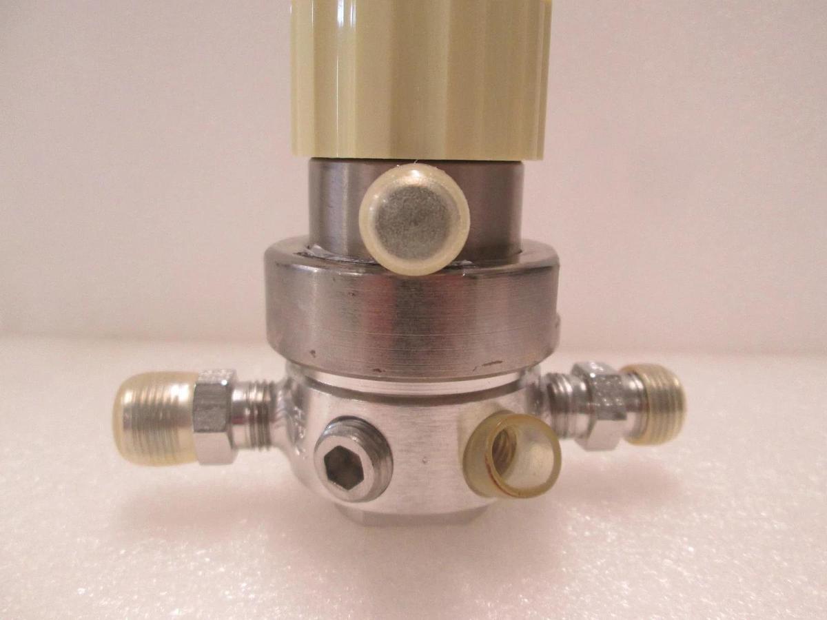 Semi Gas Systems, 6 Port Regulator, 3000 PSI, New