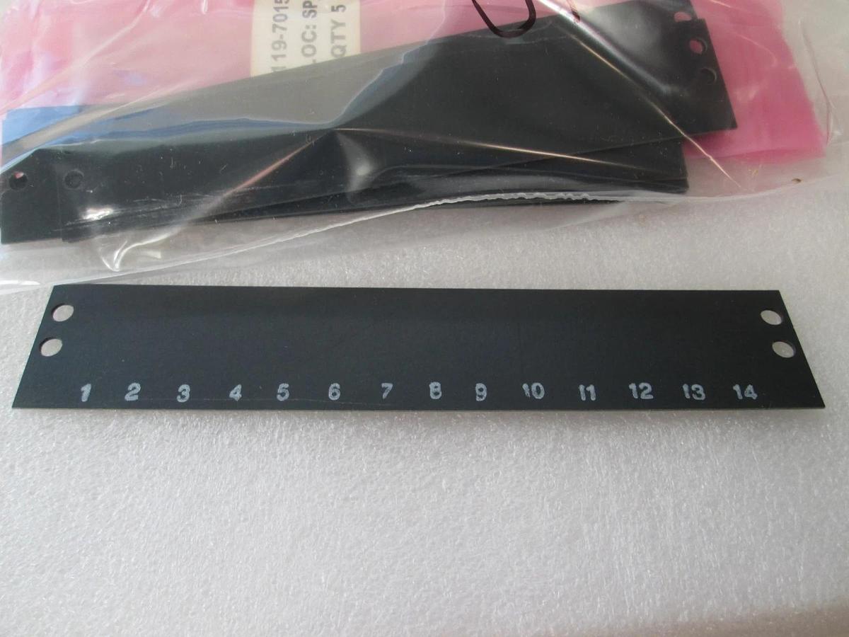 119-7015, New, Lot of 17