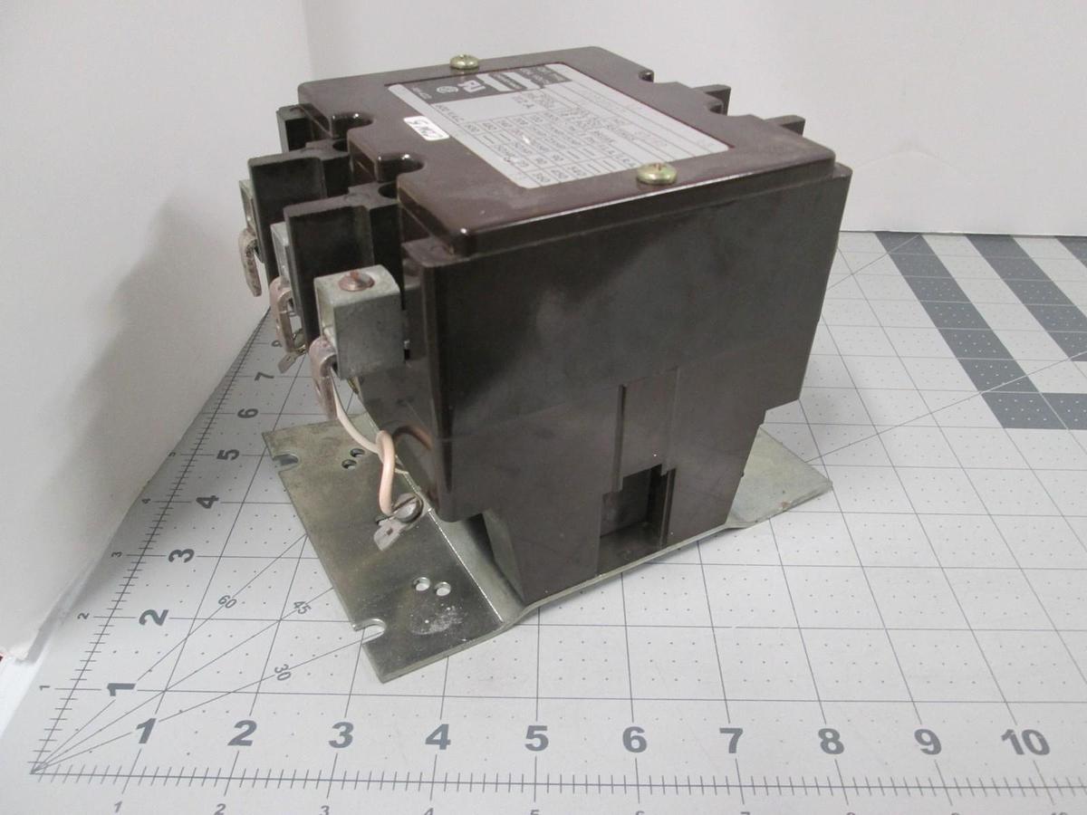 Crouse, ACC930U10, 3 Pole Contactor, 24V, 90A, New