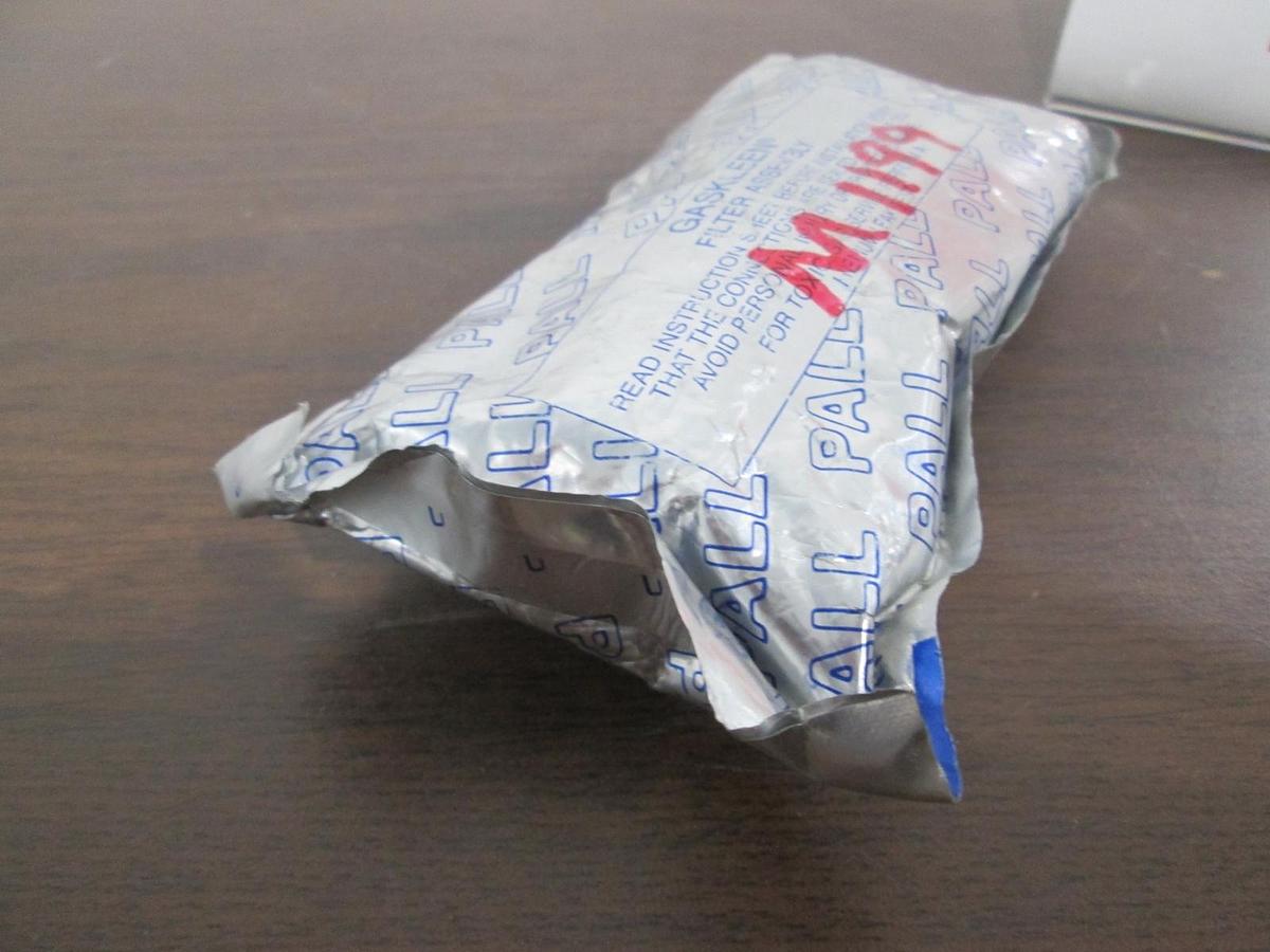 Pall, GLFF4000VM4, Inline Gas Filter, New