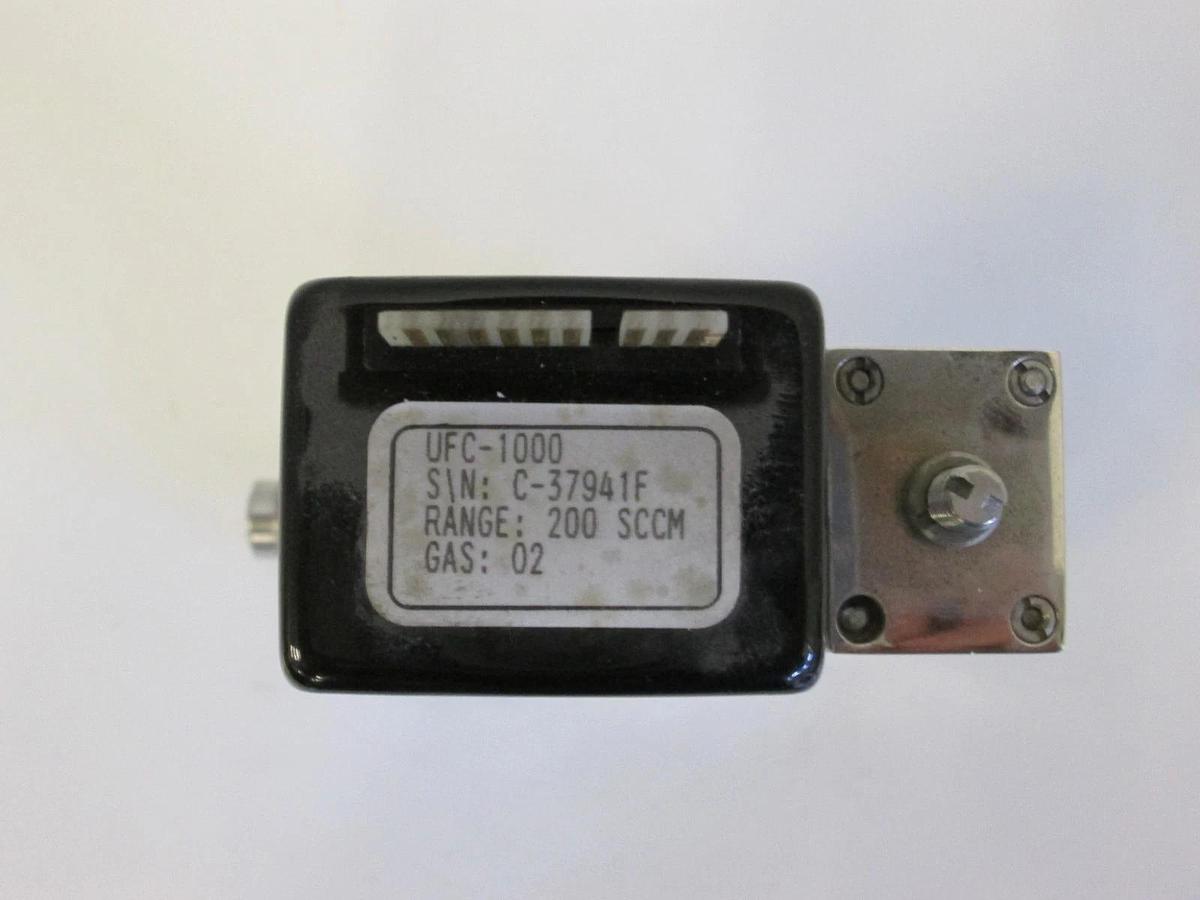 Used Unit UFC-1000, MFC, Mass Flow Controller, O2, 200 SCCM, Used