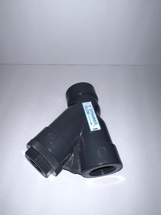 Used HAYWARD Y Strainer: PVC, 1 in, Socket, Mesh, 7 mesh, 125 psi, 4 5/8 in Ht, PVC,