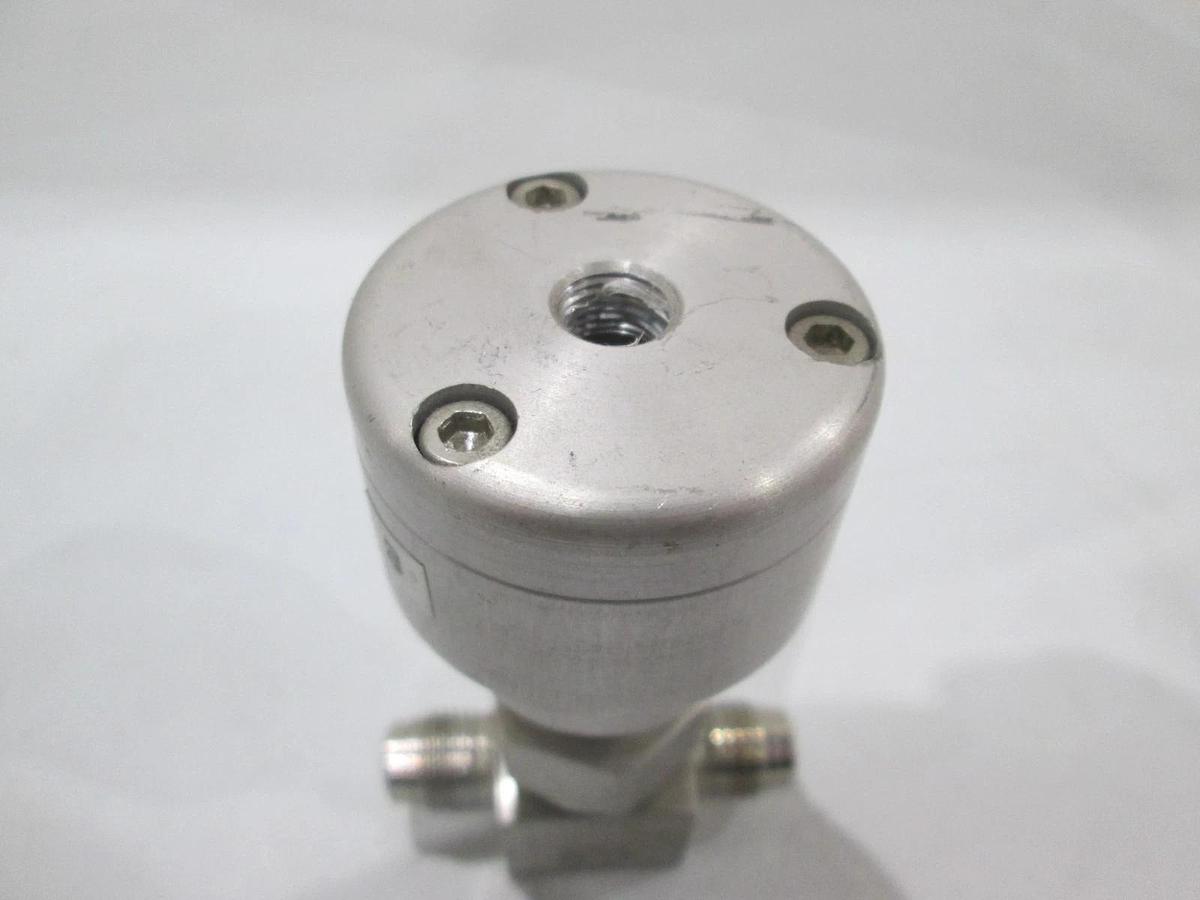 Used Nupro, SS-4BK-VCR-1O, Pneumatic Valve, Used
