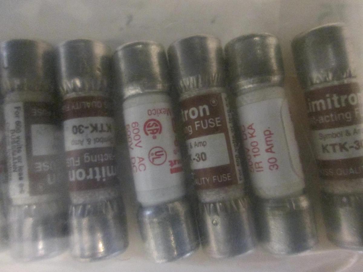 Shawmut, 51200602, FUSE, SHAWMUT ATM30, 30A, SEMIC, New, Lot of 9