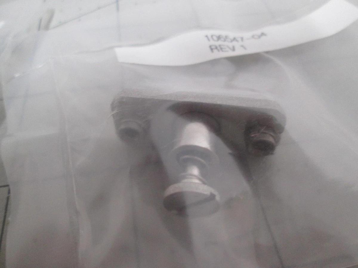 SPT Micro, 106547-04, Captive Screw 8-32 w/ Mounting Bracket, New, Lot of 2