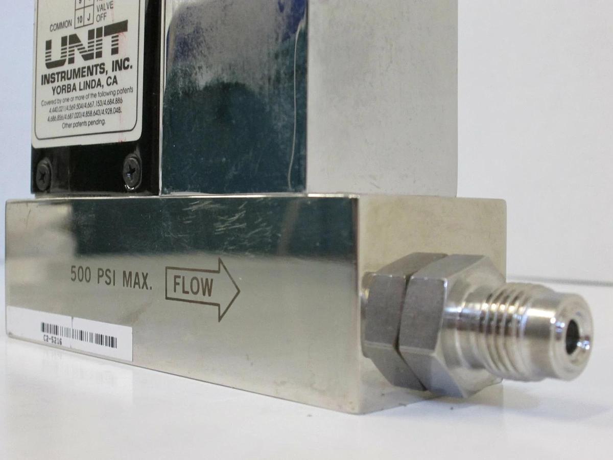 Used Unit UFC-2020A Mass Flow Controller MFC, H2, 20 L, Male