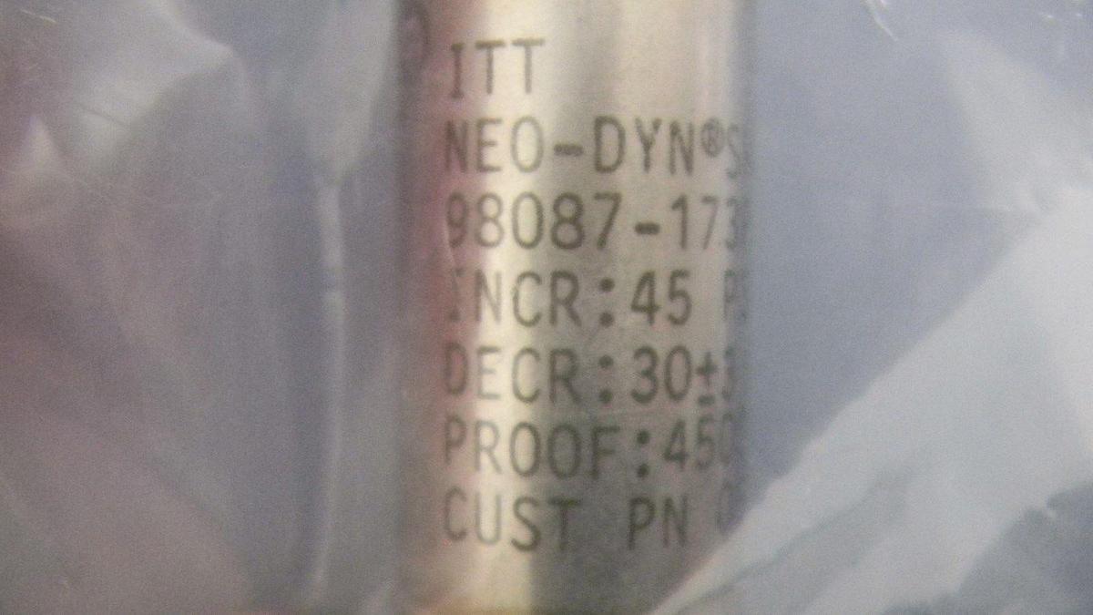 Used ITT Neo Dynamics 98087-173P5S115 Pressure Switch, Proof: 4500PSIG, Lot of 2