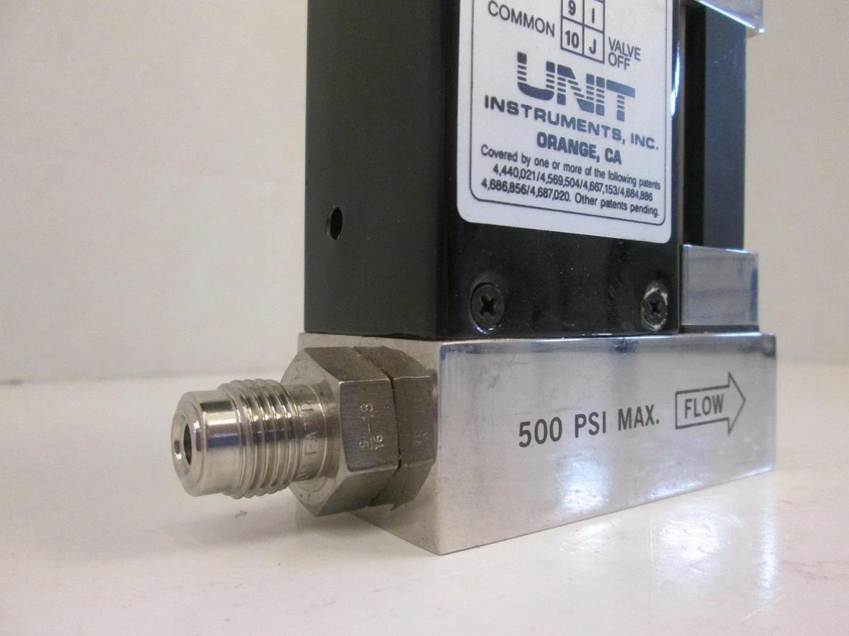 Used Unit UFC-1000, MFC, Mass Flow Controller, NH3, 300 SCCM, Used