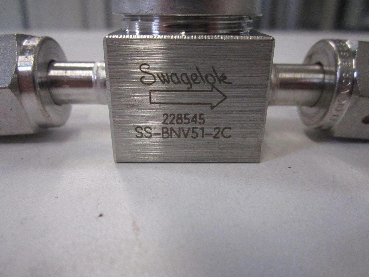 Used Swagelok SS-BNV51-2C Bellows Sealed Valve, 1/8-27 NPT Inlet, 1/4" FVCR