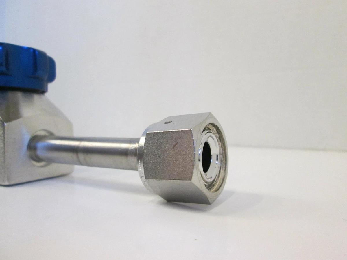 Refurbished Valve Gas Stick Assy w/ (2) 935 Veriflo Valves and (1) Parker 944I Valve