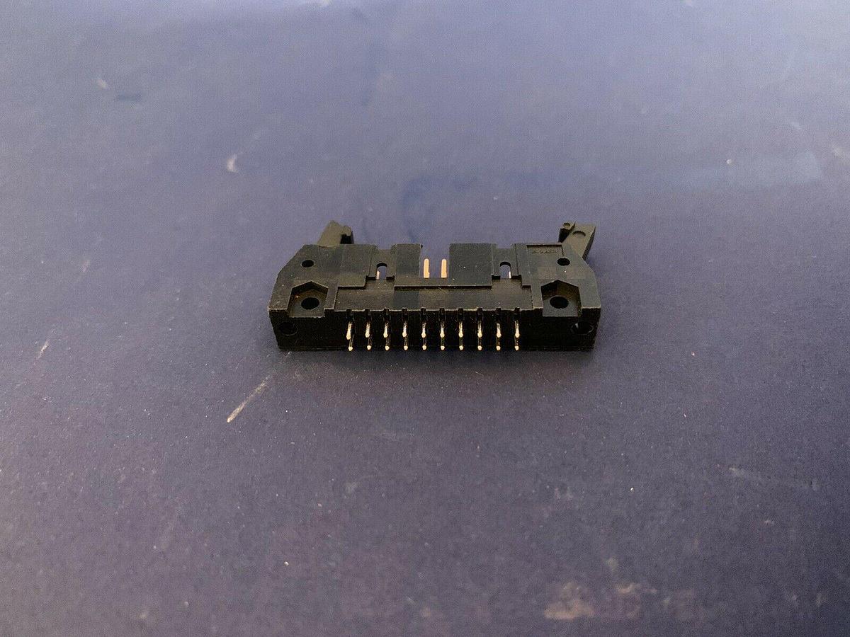 AMP 499910-4 Universal PCB Header Assembly, 20 Contacts, Lot of 60 New