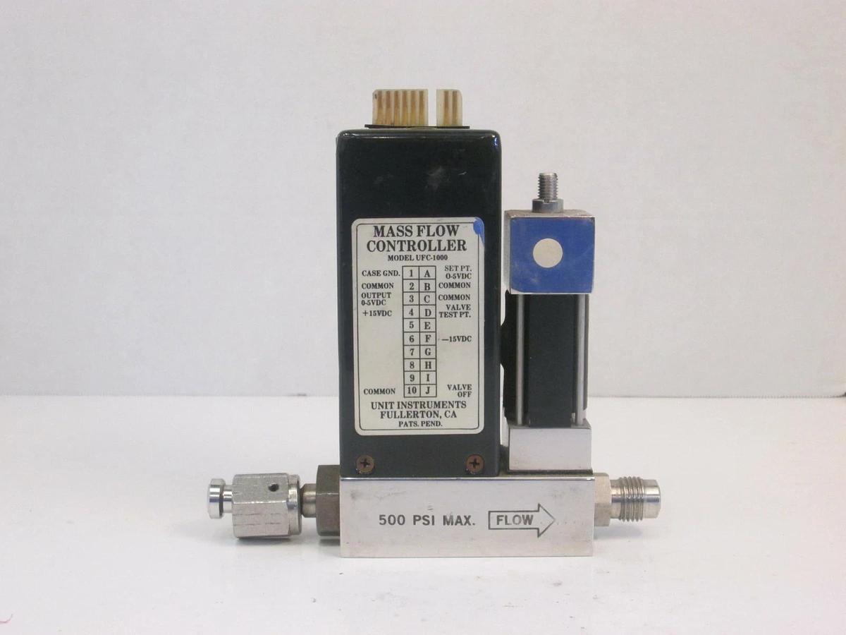 Used Unit UFC-1000, MFC, Mass Flow Controller, N2/H2, 500 SCCM, Used