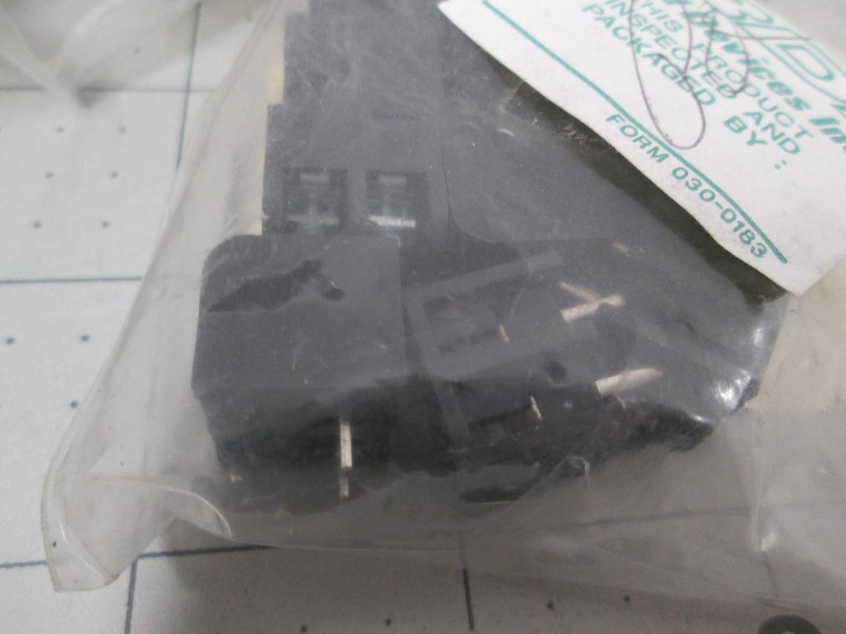 Augat RDI, Terminal Block, 2 Pole, 3PCV-02, PCB FeedThru, New, Lot of 99