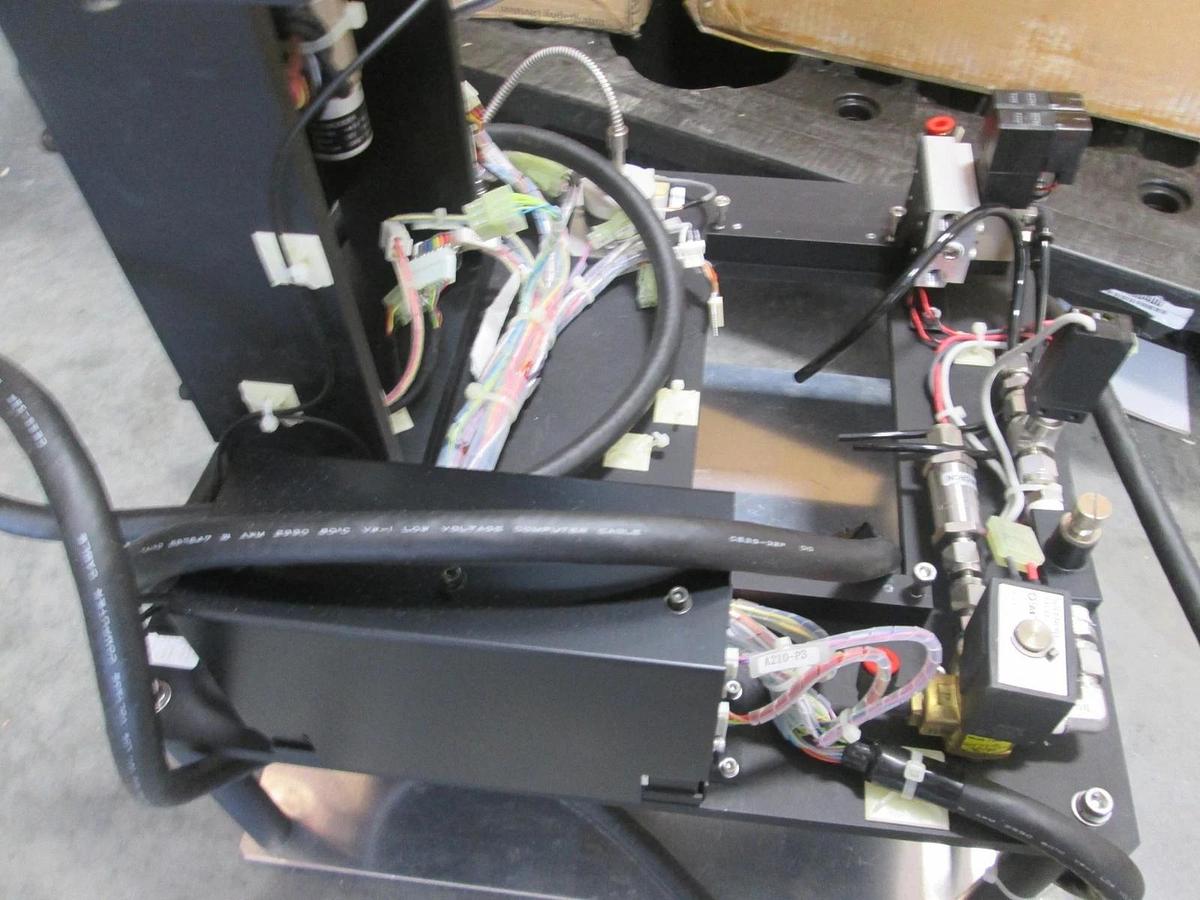 Used Ushio, Exposure Unit and UV Stage, PE-25OU3SV2, 88-90011-01, Used