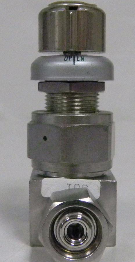 Used Nupro SS-DLV51-ZB Lever Handle Valve, 1/4" FVCR/FVCR, Used