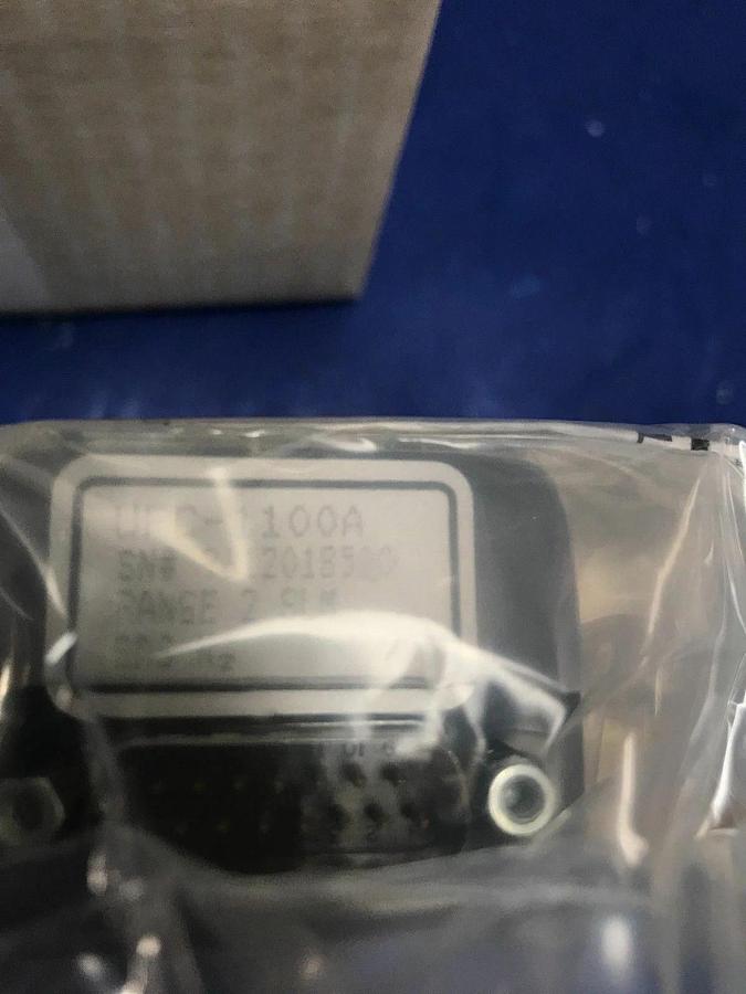 Used Unit UFC-1100A Mass Flow Controller N2, 2 SLM, 15 Pin D-Connector Refurbished