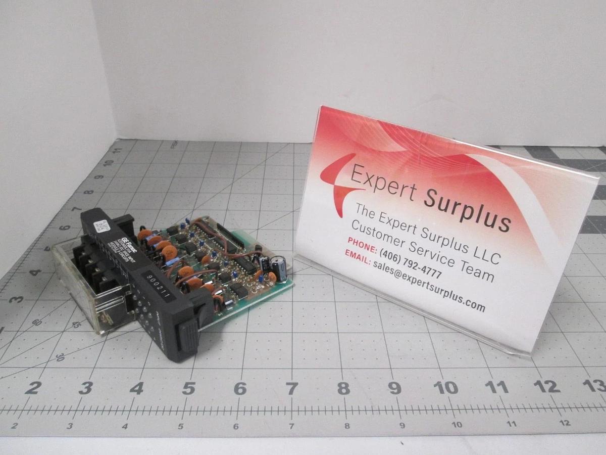 GE Fanuc, IC610MDL111A, Module, PLC Input, Module 8 Circuits, New