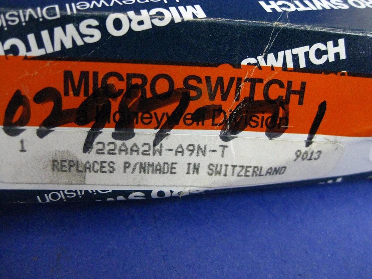 Used Honeywell 922AA2W-A9N-T MicroSwitch Heavy Duty Proximity Sensor - LOT of 2