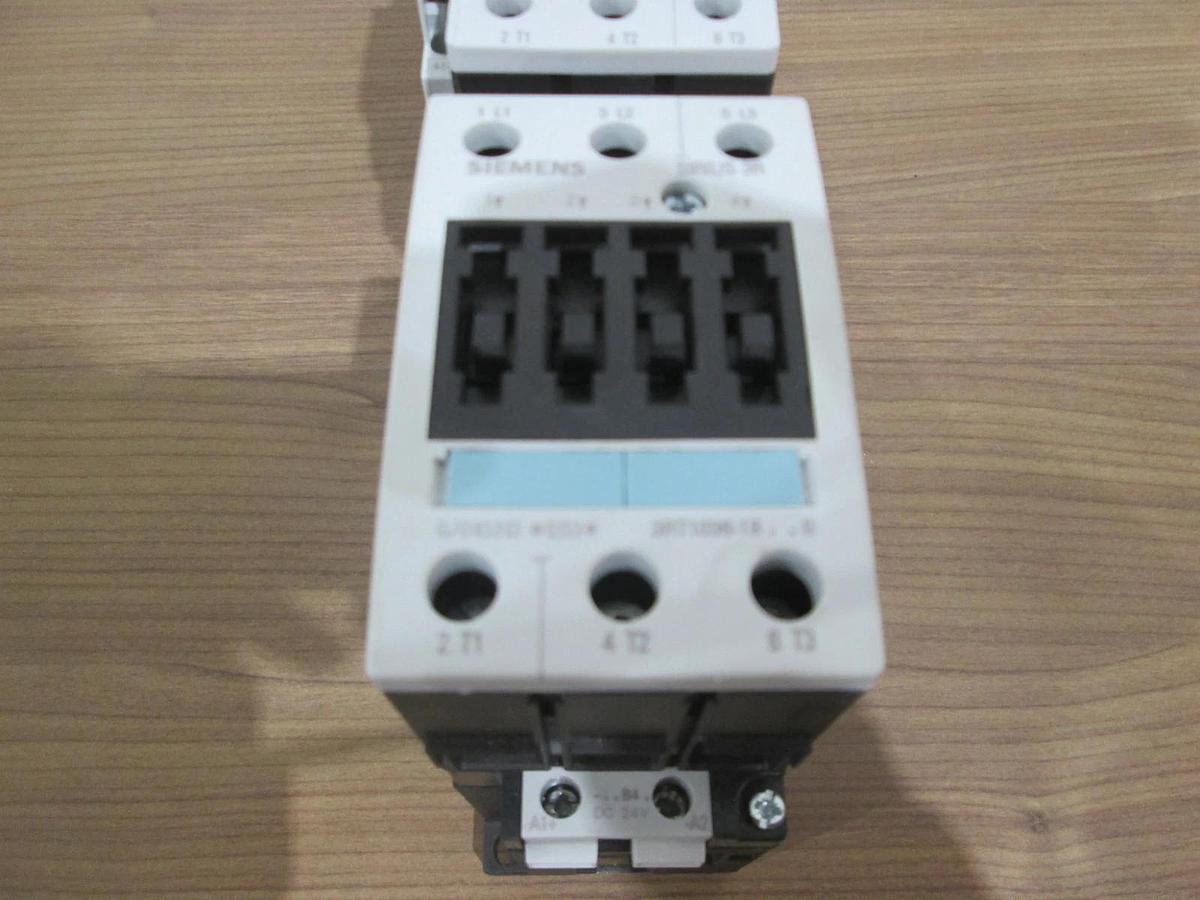 Used Siemens, 3RV1031-4GA10 Circuit Breaker for Motor Protection w/ Contactor, Used