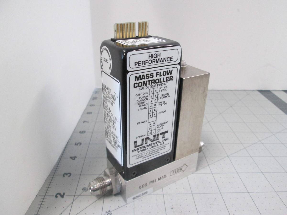 Used Unit, UFC-1110A, O2, 12 SLM, Mass Flow Controller, New