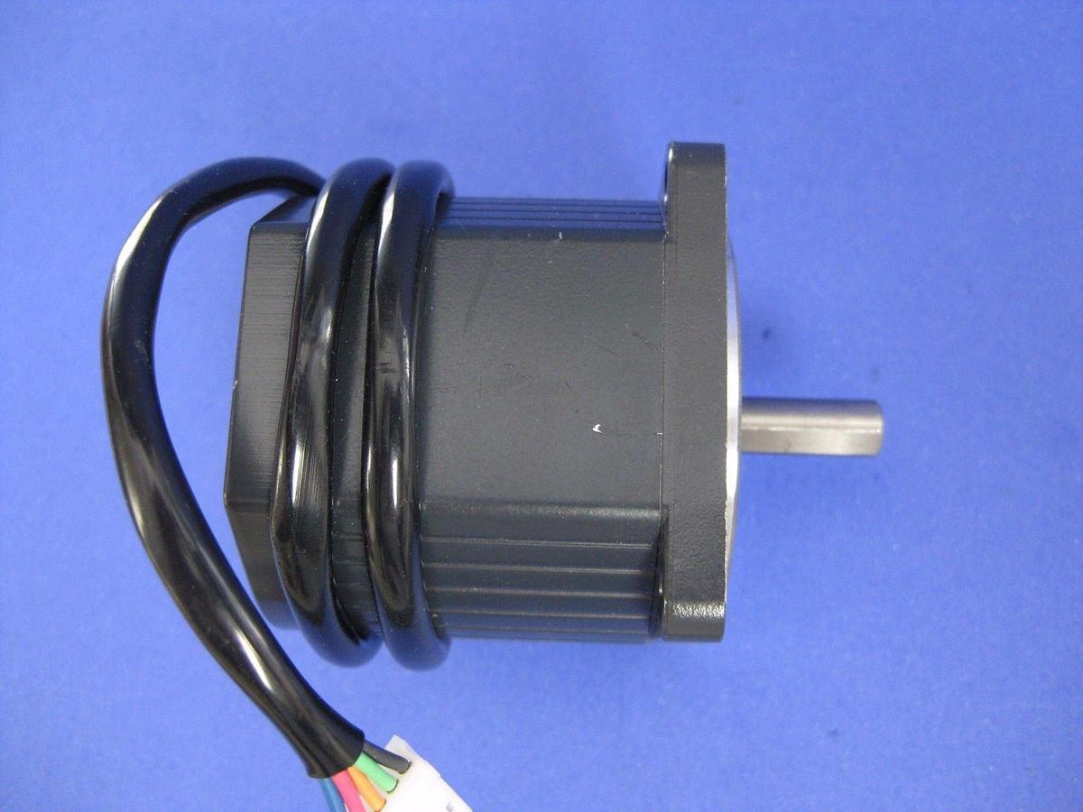 Used VEXTA Stepping Motor EM566-NA 5 Phase, 1.4A, 1.1O - Lot of 5 Used
