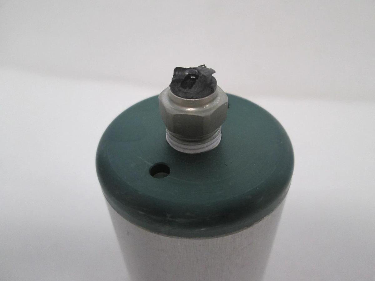 Swagelok, 6LV-DAS4-0, 1/4" Pneumatic Valve, Used