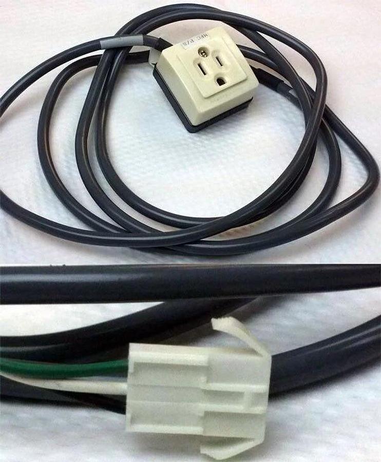 Used TEL Tokyo Electron 3-Pin Female Duplex Gas Box AC Outlet, Used