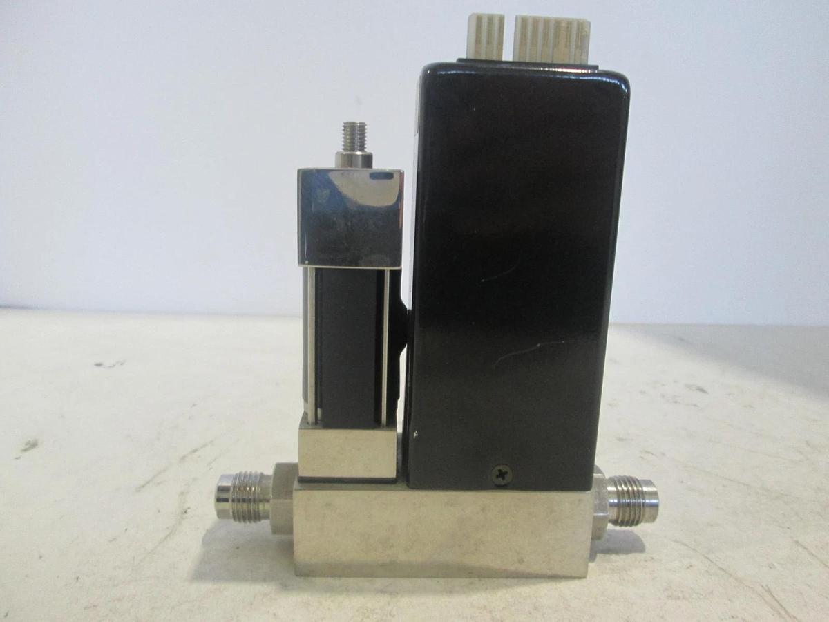 Used Unit, UFC-1050HPA, Mass Flow Controller, 500 SCCM, N2, Used