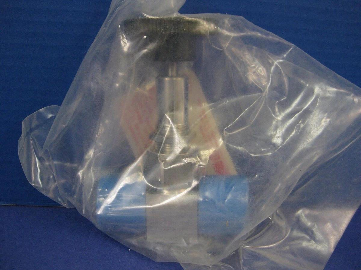 Nupro SS-BN8FR8-PX Bellows Sealed Manual Valve, New in Double Wrap
