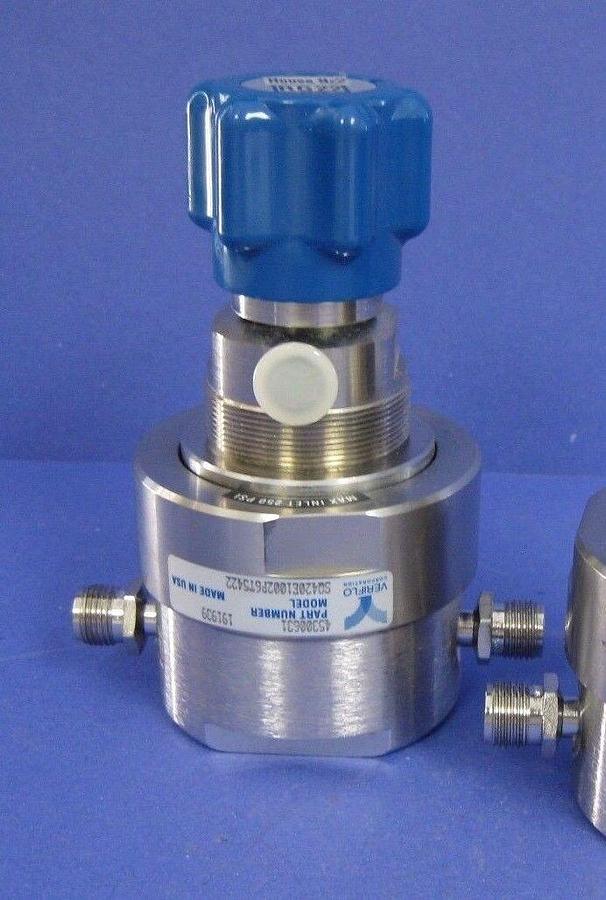 Used Veriflo SQ420E1002P6T UHP Point-Of-Use Regulator, 3/8" Compression, Used